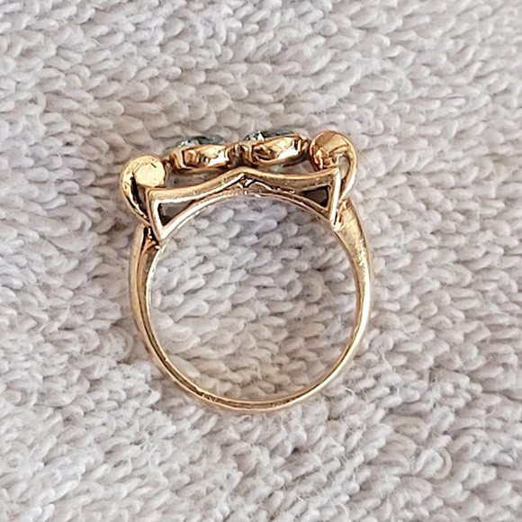 10K Solid Gold Aquamarine Ring - Picture 4 of 5